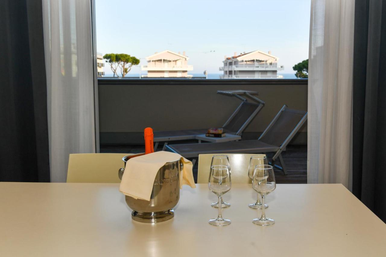 Hotel Eden Lido di Jesolo Buitenkant foto