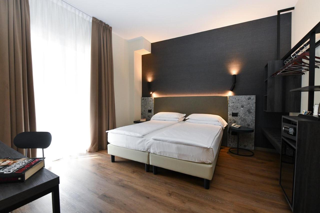 Hotel Eden Lido di Jesolo Buitenkant foto
