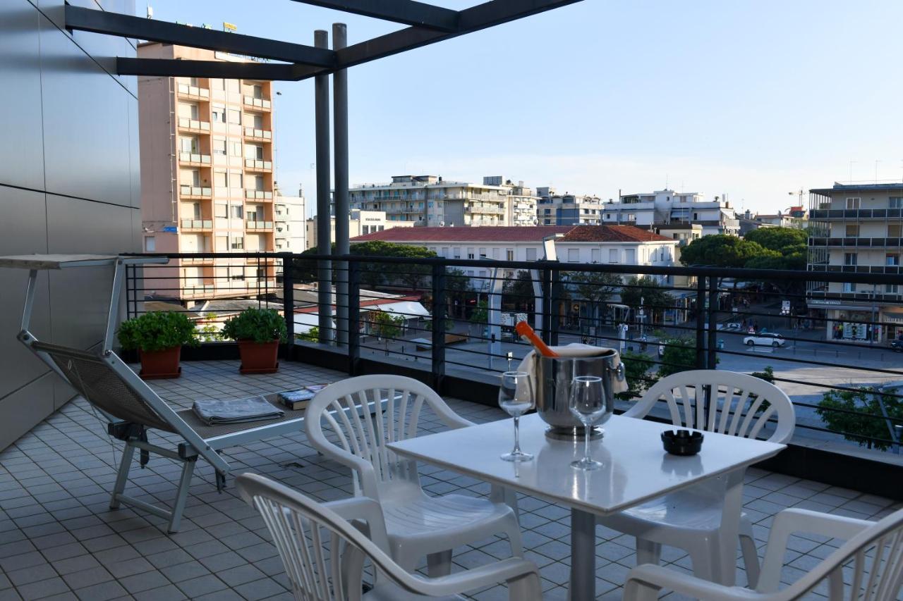 Hotel Eden Lido di Jesolo Buitenkant foto